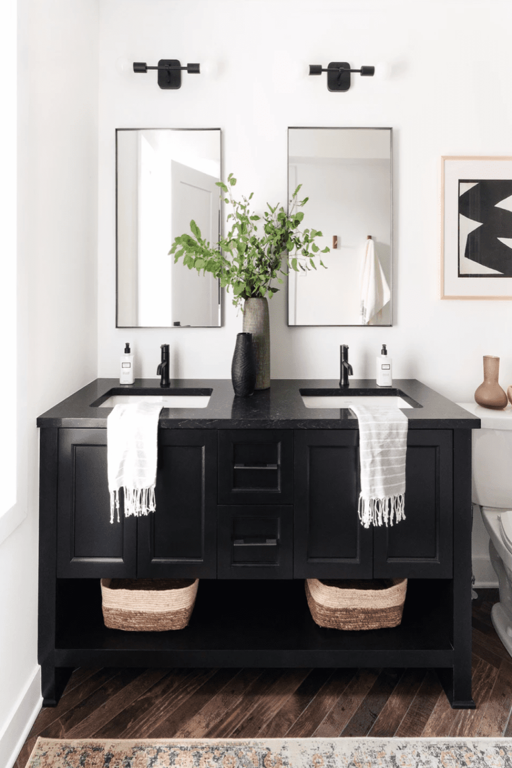 Double Vanity Ideas to Try in Your Bathroom