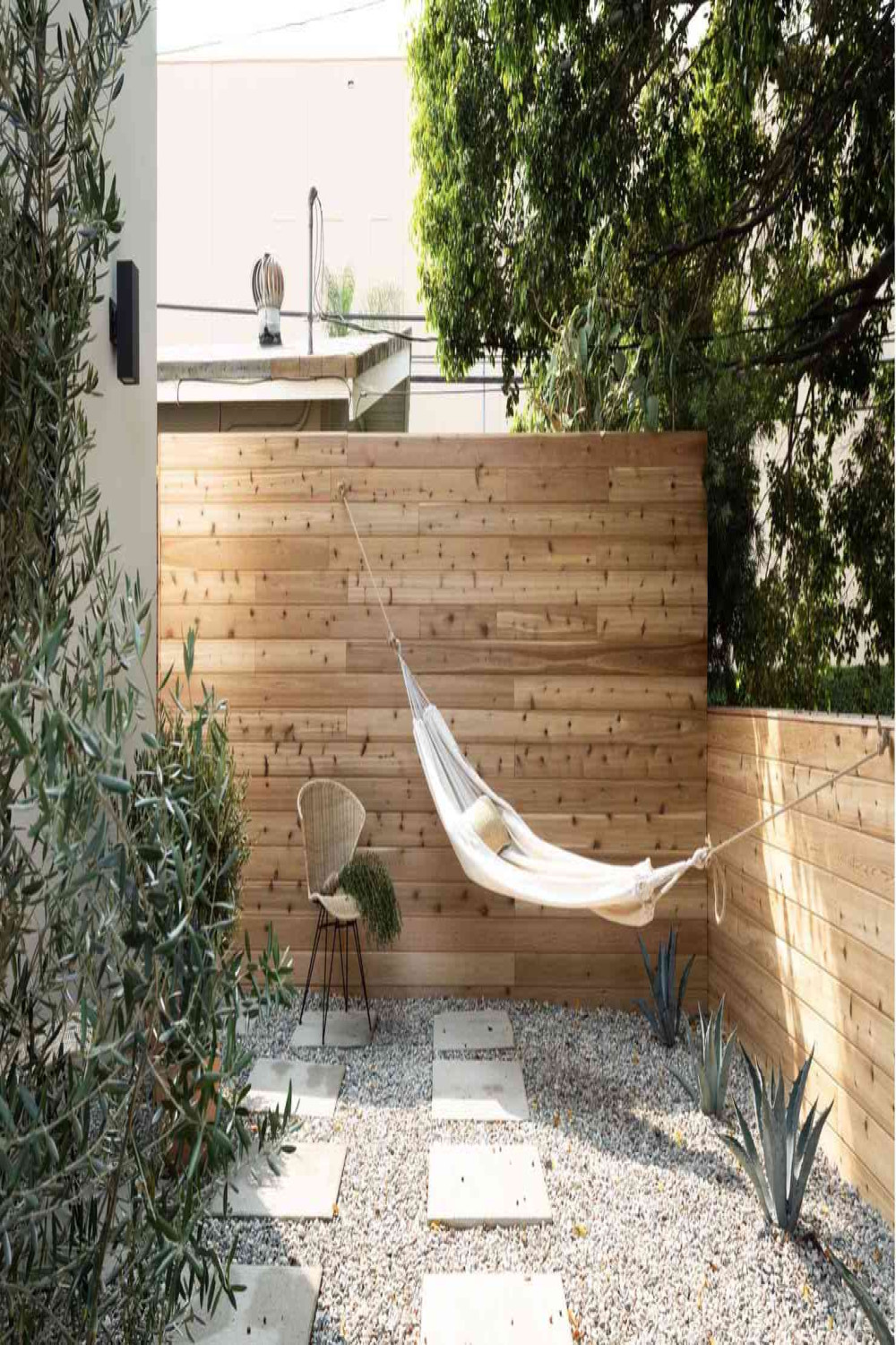 Outdoor Decorating Ideas for Small Spaces