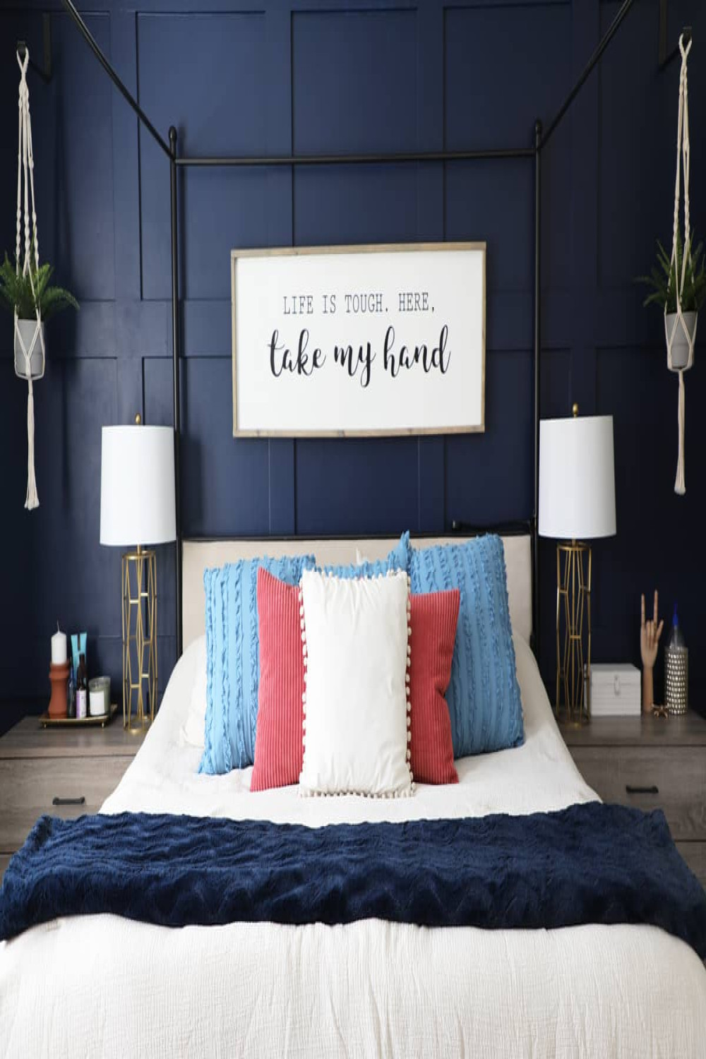 Dark Blue Bedroom -  Perfect Navy Bedroom Ideas to Try
