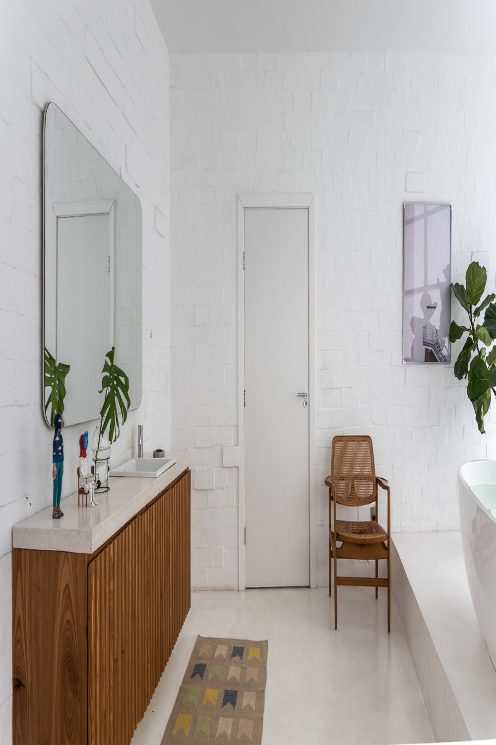 Minimalist Bathroom Design Ideas That Will Make Your Space Look