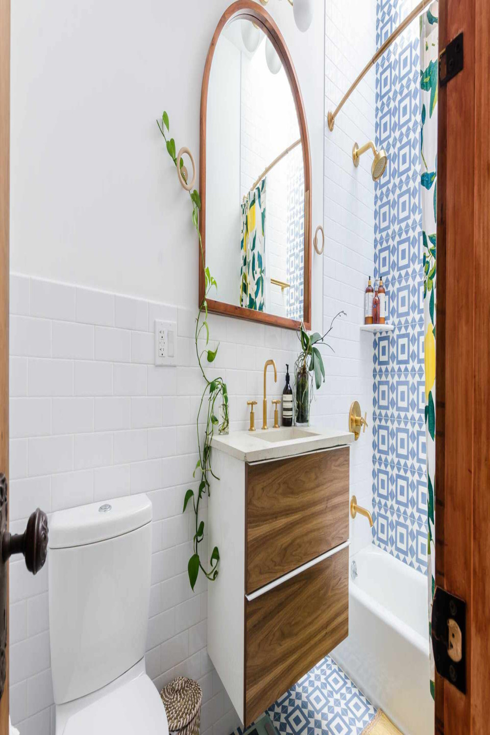 Tiny Bathrooms Brimming With Stylish Function